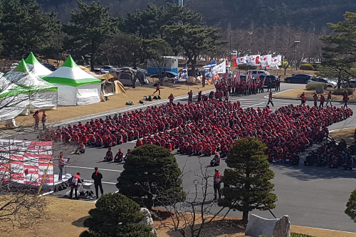 한화토탈 노조 시한부 파업, “회사가 협상안 내지 않았다”