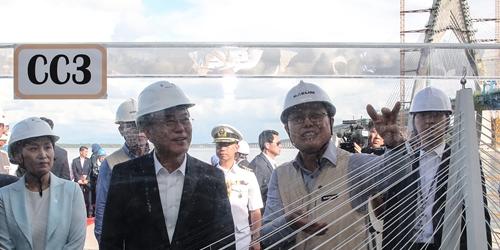 [오늘Who] 대림산업 윤태섭, 브루나이 다리에서 대통령 맞다