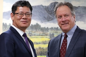 김연철, 세계식량계획 사무총장 만나 북한에 식량 지원 협의