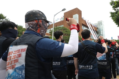 현대중공업 물적분할이 현대차 현대중공업 노조의 '형제애'를 불러내 