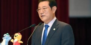 이용섭, 광주 수영대회 주경기장 공사 사망사고 피해자에게 조의