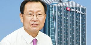 [CEO&주가] 김종갑 전기요금 원전수출 힘겨운 씨름, 한전 주가 부진   