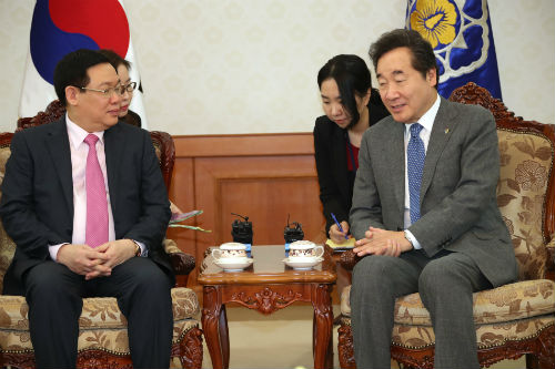 이낙연, 베트남 경제부총리에게 “한국기업의 세제혜택 검토해야" 