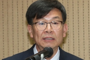 김상조 "대입 정시 확대 따른 부동산 문제에 대책 준비 중"