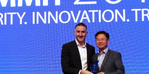 신한카드, 리스크 관리역량으로 '비자 시큐리티 서밋'에서 상 받아 