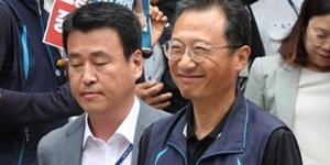 민주노총 위원장 김명환, 보증금 1억 조건으로 석방돼  