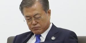 문재인, 정상외교 통한 비핵화 중재자 위상 세우기 쉽지 않아