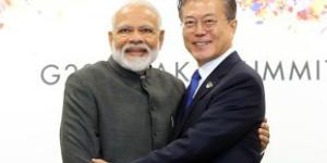 문재인, 인도 총리 만나 “한국과 인도 교류 더 확대하자”