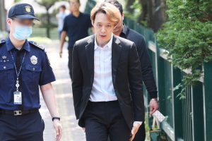 ‘마약혐의’ 박유천 징역 10월에 집행유예 2년 받고 풀려나  