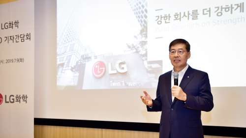 신학철, "LG화학 2차전지 매출 50% 이상 늘려 2024년 매출 59조 원 달성"