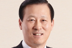 <a href='https://www.businesspost.co.kr/BP?command=article_view&num=115638' class='human_link' style='text-decoration:underline' target='_blank'>김도진</a>, IBK기업은행의 해외성장 발판 위해 미얀마 지점 설립 공들여 