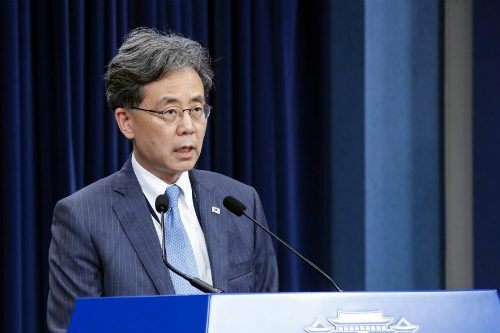 김현종 “일본과 민감한 군사정보 공유가 맞는지 포함해 대응" 