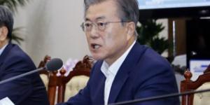 문재인, 이건희 빈소에 조화 보내고 노영민 통해 메시지 전달하기로 