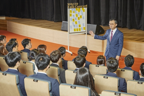 여승주, 한화생명 신입사원에게 “기존 틀 깨고 변화 주도해야”