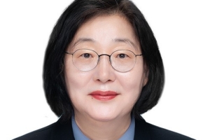 여성가족부 장관 후보 이정옥, 여성인권 정책자문과 시민활동 풍부 