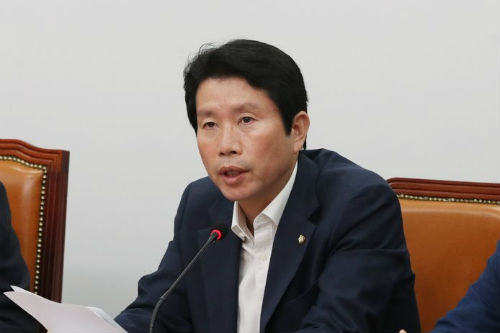 이인영 “한국당의 조국 지명철회 요구는 국민시각과 너무 동떨어져”
