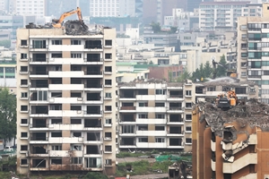 둔촌주공 재건축이 분양가 상한제 확대 전 10월 분양할까 시선집중 