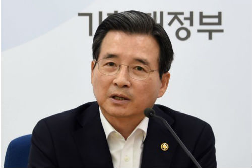 기재부 1차관 김용범 "바이오산업 육성 위해 파격적 정책지원"