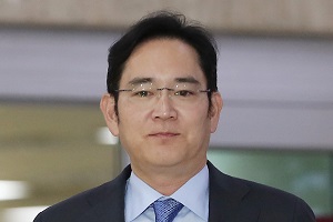 [오늘Who] 삼성전자 한국경제 '위기', 이재용 대법원 선고에 영향줄까