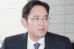 [오늘Who] 삼성 '재판 리스크'  답답, 경제 위해 뛰겠다는 이재용 
