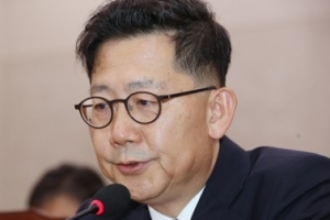 문재인, 농식품부 장관 후보 김현수 임명안 재가 