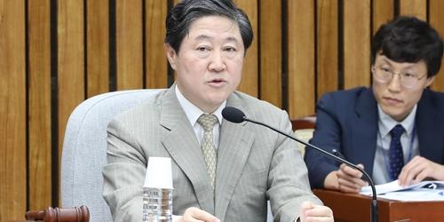 국회 사법개혁특별위 위원장에 유기준 선출, 한국당 4선 의원 