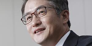 자산관리공사 콜센터 139명 정규직 전환, 문창용 