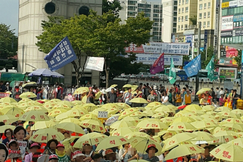 토지주택공사 10년 공공임대주택 분양전환, 갈등 깊어도 법 개정 더뎌