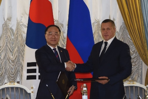 홍남기 “러시아와 서비스·투자 자유무역협정 내년 타결 추진”