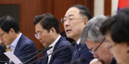 홍남기 “내수 진작 위해 기금운용계획 변경해 1조6천억 투입”