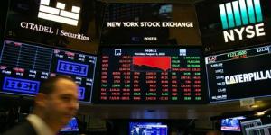 뉴욕증시 방향 못잡아, 유럽과 미국 중앙은행의 경기부양책 눈치보기