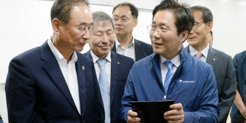 성윤모 장세용, 경북 구미공단 50돌 맞아 “스마트산업단지 육성”