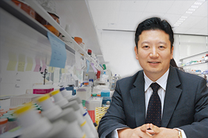 손지웅, LG화학의 '하루 한 번 복용하고 안전한' 통풍 치료제 도전 
