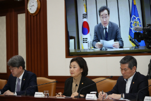 이낙연 "드론시장 성장에 대비해 규제혁신 한 발 앞서 이뤄져야"