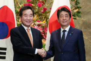 일본언론 “아베는 이낙연이 준 문재인 친서에 눈길도 주지 않았다”