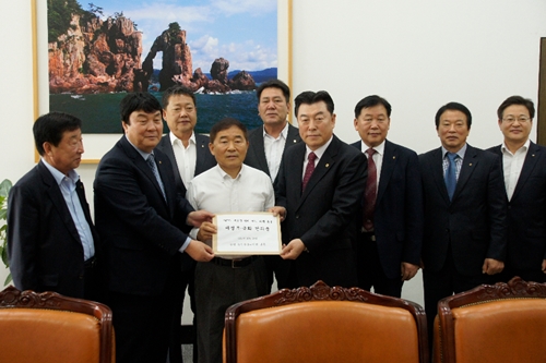 농협조합장, 국회 찾아 농업예산 확대와 농업보조금 직불제 전환 건의 