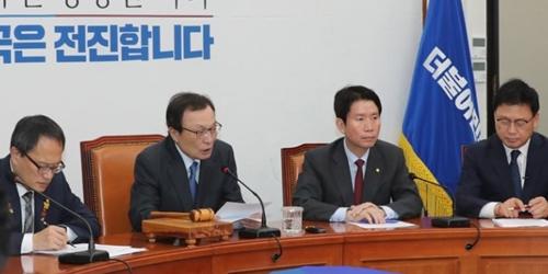 이해찬, 검찰개혁 촛불집회 두고 “박근혜 탄핵 촛불집회 연상