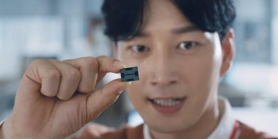 SK하이닉스 ‘첨단 반도체 청주편’ 광고 유튜브 조회 1230만 건 달성 