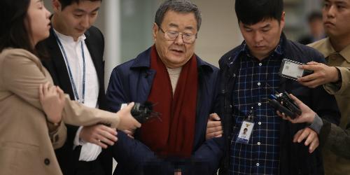 DB그룹 오너 김준기, 성추행과 성폭행 혐의로 귀국 직후 체포돼 