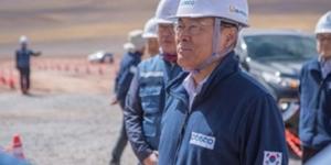 포스코 회장 최정우, 아르헨티나 리튬사업 현장 찾아 직원 격려 