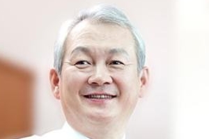 [오늘Who] NH투자증권 순이익 신기록 확실, <a href='https://www.businesspost.co.kr/BP?command=article_view&num=317569' class='human_link' style='text-decoration:underline' target='_blank'>정영채</a> 대표 연임 청신호 