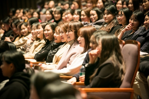 한라그룹, 여성 임직원 위한 문화행사 열어
