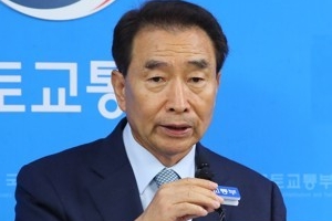 이강래 도로공사 사장 퇴임식 무산, 요금수납원이 퇴임식장 점거 