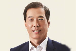 [오늘Who] 상장후보 롯데홈쇼핑, 이완신 수익 높일 상품 찾기 골몰 