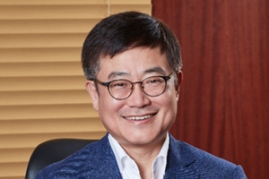 [오늘Who] 강희태, 롯데 유통 '1인 CEO'로 중앙집권적 체질로 바꿔 