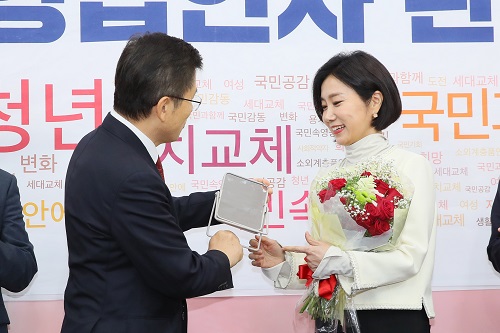 한국당 이미지 브랜딩 전문가 허은아 영입, "국민과 소통에 역할"