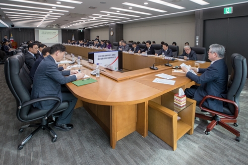 건강보험공단 '우한 폐렴' 비상상황반 가동, 김용익 "확산방지 온힘"