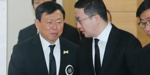 신격호 빈소 사흘째 조문행렬, 구광모 이명희 정용진 허창수 찾아