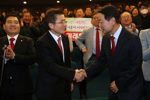 한국당 비례대표 위성정당 '미래한국당' 출범, 황교안 "모든 수단 동원" 