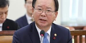 민주당 김부겸, 대구 수성갑 가상대결에서 한국당 모든 후보에 고전 